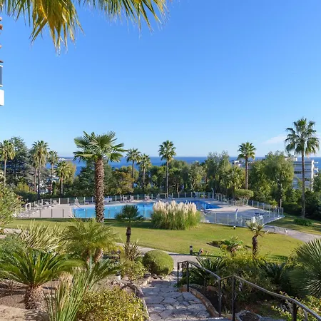 Le Royal Studio - Vue Mer - Piscine - Netflix - Clim *