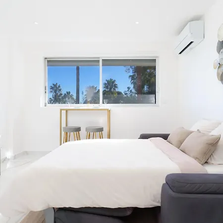 Le Royal Studio - Vue Mer - Piscine - Netflix - Clim * فالوريس